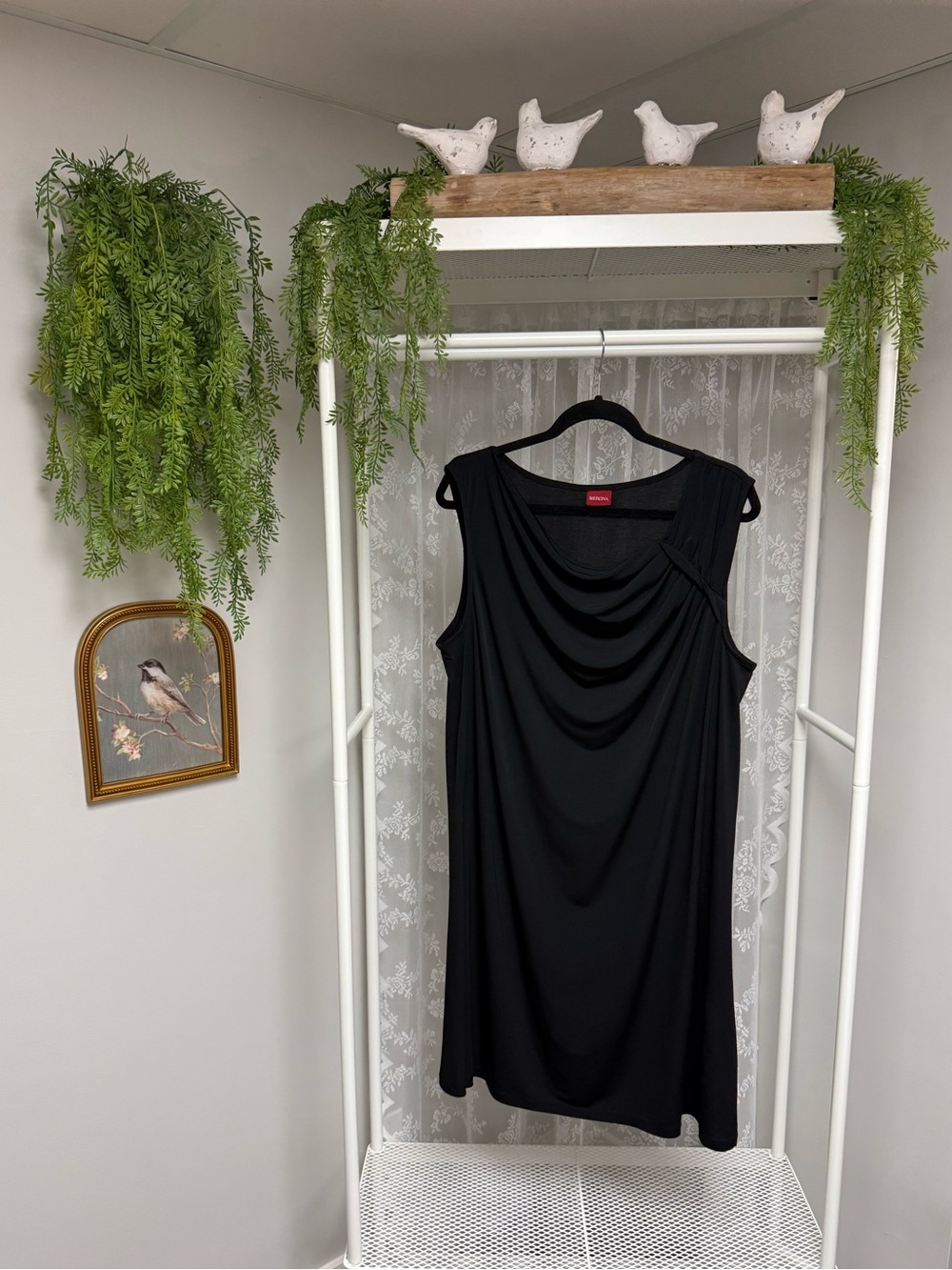 Merona Black Cowl Neck Sleeveless
Draped Minimalist Career Cocktail
Dress XXL